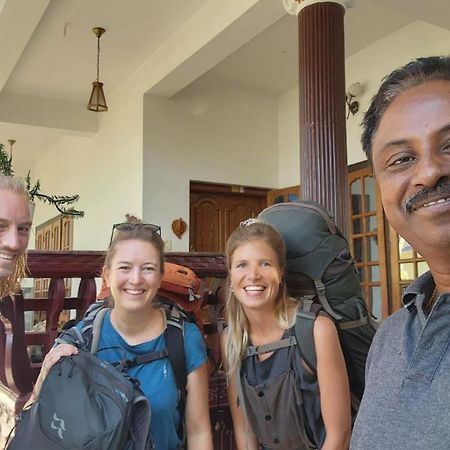 Pkn Homestay Kumily تيكَدِيْ المظهر الخارجي الصورة