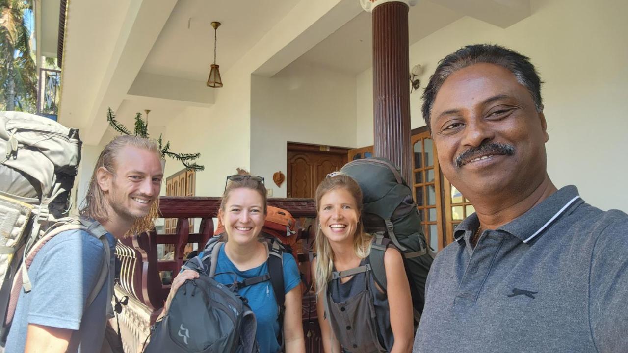 Pkn Homestay Kumily تيكَدِيْ المظهر الخارجي الصورة