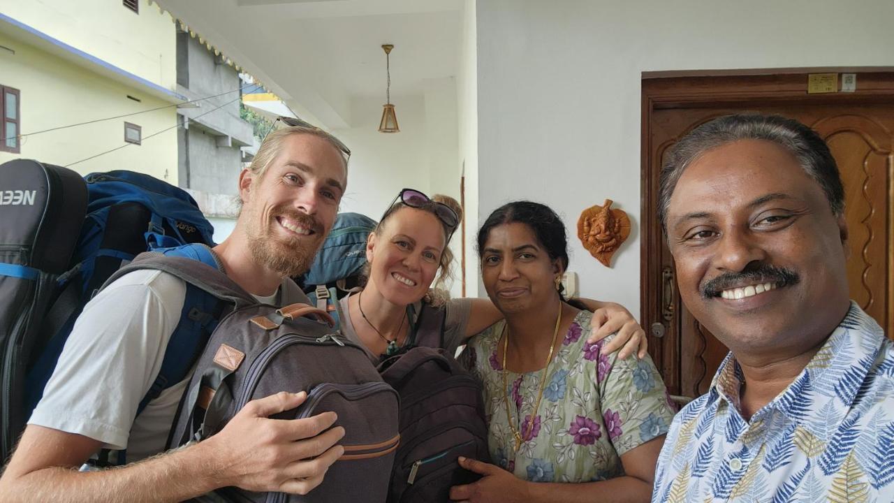 Pkn Homestay Kumily تيكَدِيْ المظهر الخارجي الصورة